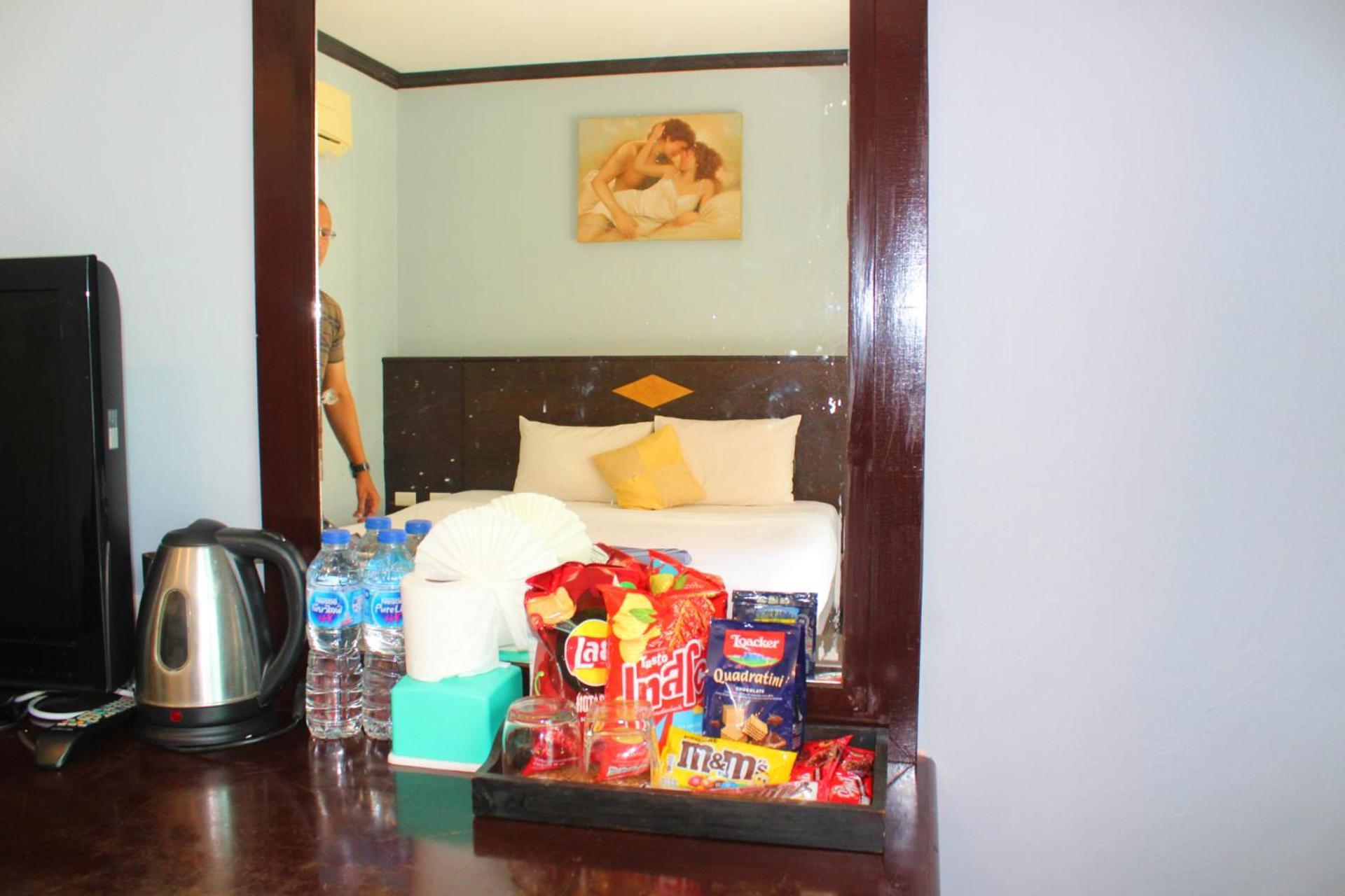 Hollywood Inn Hotel Patong المظهر الخارجي الصورة