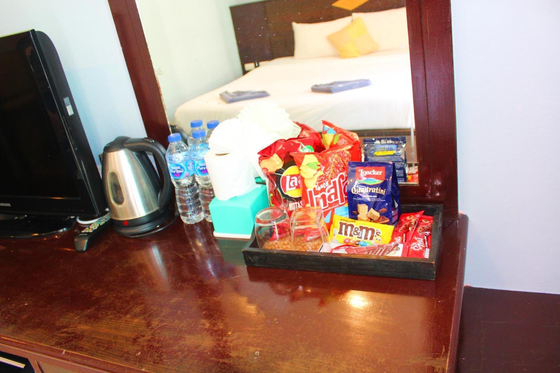 Hollywood Inn Hotel Patong المظهر الخارجي الصورة